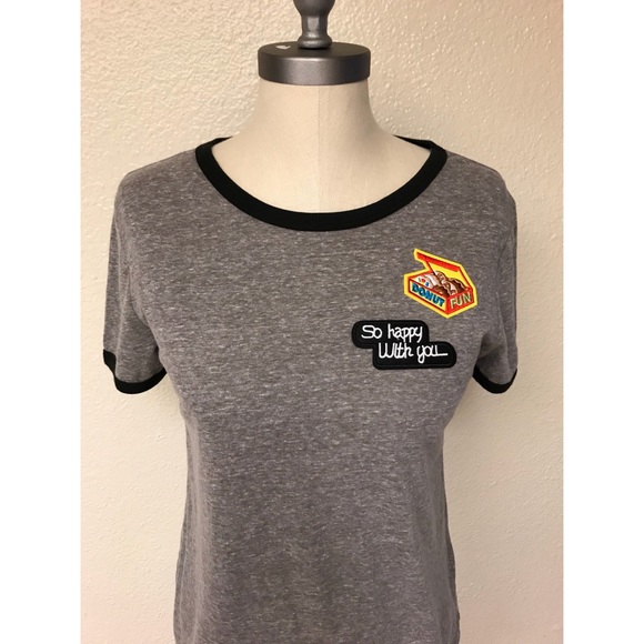 🇺🇸Wild Kiss Patch Graphic Tee - Picture 3 of 6